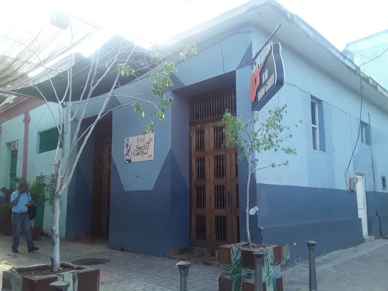 Bar Sindo Garay ubicado en el Callejón del Carmen esquina a San Pedro