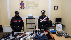 Arrestan en Italia a mafiosos y ocupan armas de alto calibre