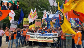 Lula debate con centrales sindicales sobre salario mínimo en Brasil
