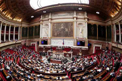 Debaten en Francia iniciativa parlamentaria contra reforma de retiro