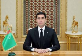 Presidente de Turkmenistán felicitó a su homólogo cubano