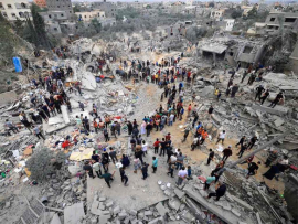 Unos 80 fallecidos en nueva ola de bombardeos contra Gaza