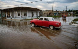 Cuba enfrenta paso de tormenta tropical Idalia