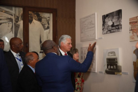 Rinde homenaje presidente de Cuba a Agostinho Neto