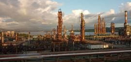 Trabajadores petroleros en Santiago de Cuba celebran su día