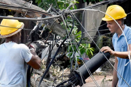 Presidente de Cuba confía en pronta recuperación de daños de huracán