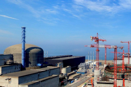 Cambio de ley en Francia reforzará papel de energía nuclear