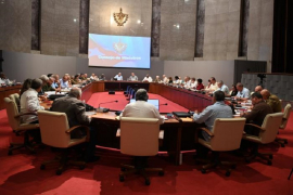 Evaluó Consejo de Ministros temas de la agenda nacional