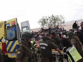 Chile anuncia contactos con Perú y Venezuela sobre crisis migratoria