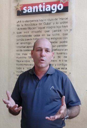 René Berenguer Rivera, secretario general de la CTC en la provincia de Santiago de Cuba betty2