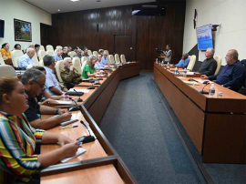 Presidente de Cuba chequeó preparativos del nuevo curso escolar