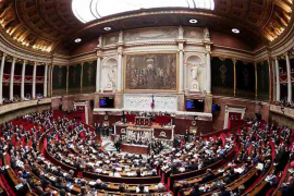 Sin voto en Francia debate parlamentario sobre reforma de retiro