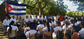 La juventud se reúne en La Mejorana