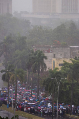 Cuba honra a los Héroes de la Patria