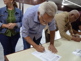 Cuadros de Santiago de Cuba firman el Código de Ética