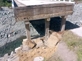 Constructores tuneros apoyan rehabilitación de la infraestructura vial en Santiago de Cuba