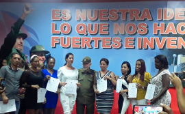 Gradúa escuela del Partido 45 cuadros políticos