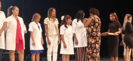 Reconocen a trabajadores e intituciones de Salud en Santiago de  Cuba