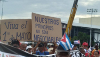 El mejor mensaje de Santiago a Cuba y el Mundo Alrededor de 650 000 santiagueros desfilaron, este Primero de Mayo, por las plazas de ciudades, pueblos y comunidades de la provincia