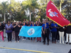 Abanderan delegación santiaguera al XI Congreso de la FMC