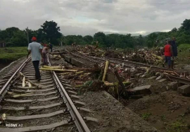 Laboran para restablecer el tramo de la Vía Central del ferrocarril que da acceso a Santiago de Cuba
