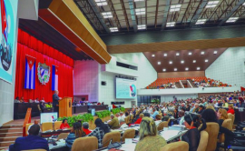 El Programa de Gobierno traza el camino para lograr el desarrollo del país distorsiones y reimpulsar la economía