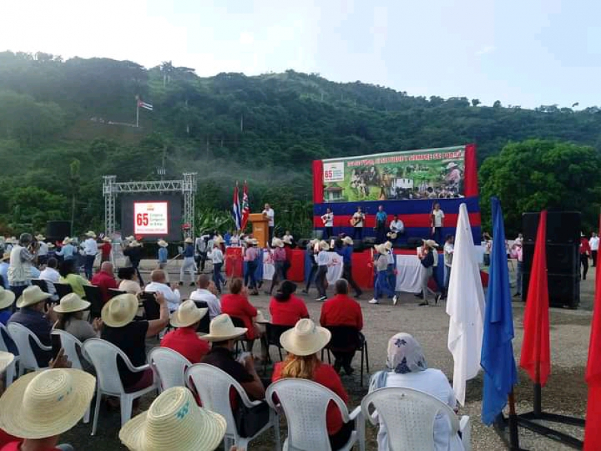 Celebran, en Soledad de Mayarí, aniversario 65 del Congreso Campesino en Armas