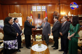 Acuerdo entre Prensa Latina y AKP acercará a Cuba y Cambodia