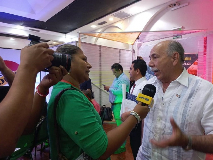 Embajador destaca presencia de Cuba en feria internacional de Bolivia