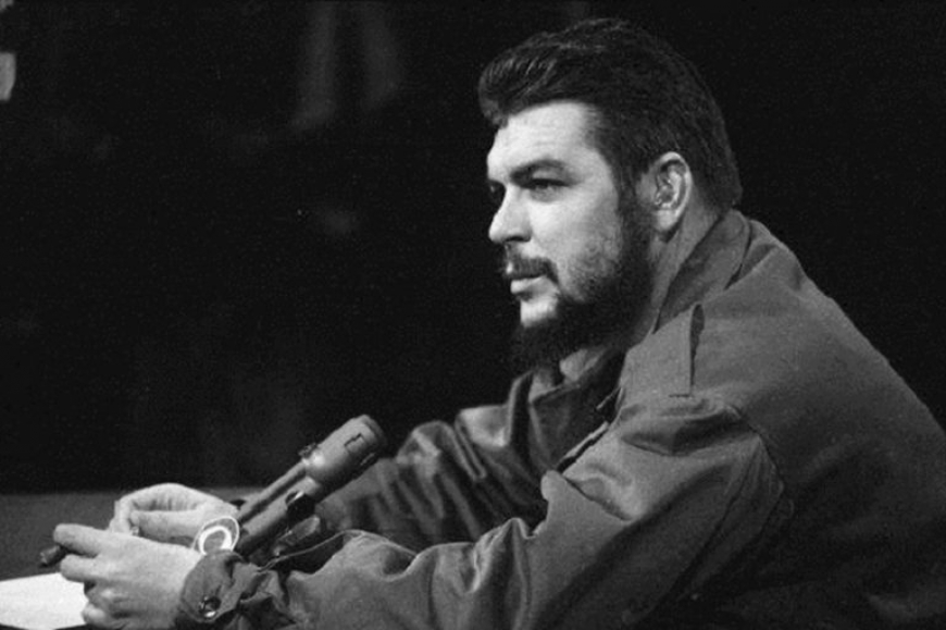 Ernesto Che Guevara, ciudadano cubano desde 1959