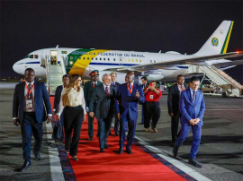 Presidente de Brasil comienza visita oficial a Angola