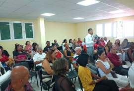 Instan a sumar jóvenes al sistema de auditorías en Santiago