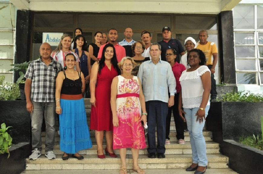 Intercambian autoridades políticas y gubernamentales de Santiago de Cuba con colectivo de trabajadores de Sierra Maestra