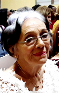 ENTRE LIBROS VA MIRIAM DE LOS ÁNGELES