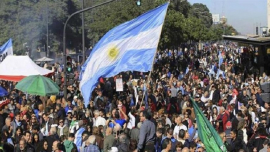 Marchan en Argentina por memoria, verdad y justicia