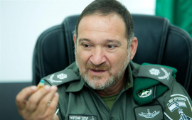 Jefe policial israelí rechaza renunciar ante presiones de ministro