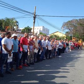 Homenaje a los "eléctricos" santiagueros